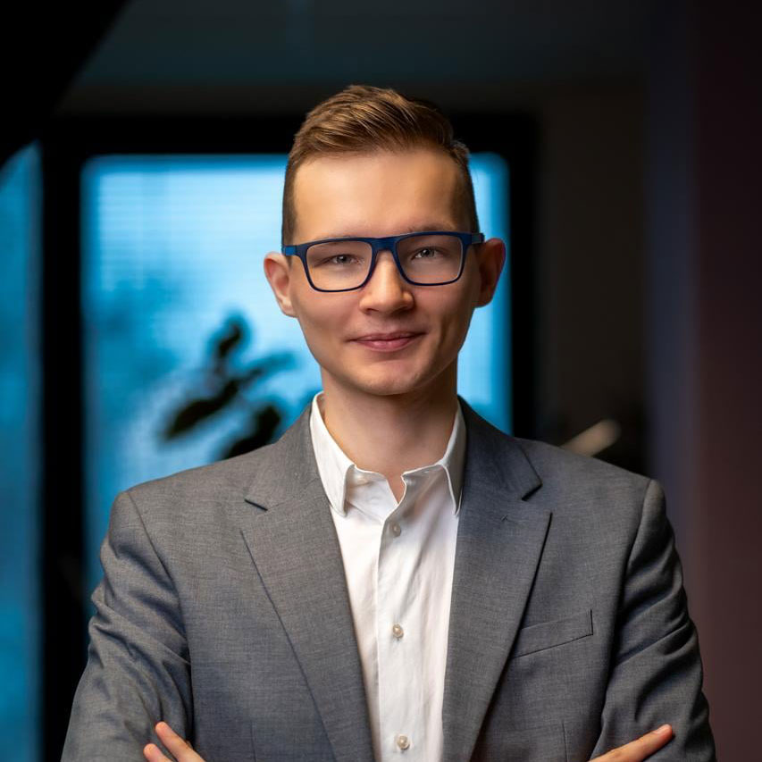 Владислав Носиков